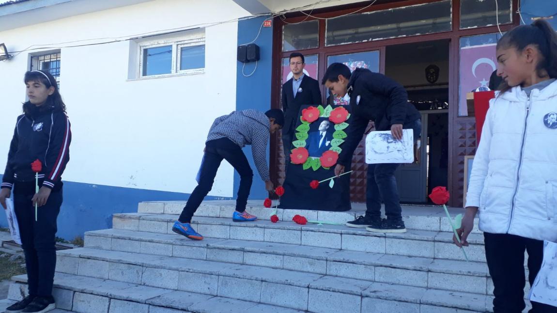 10 Kasım Atatürk'ü Anma Programı